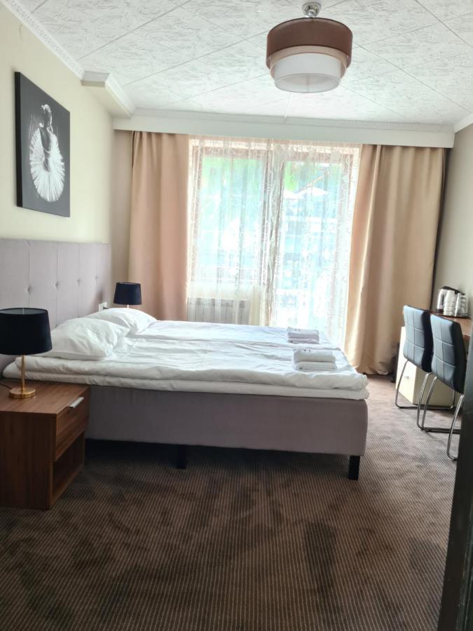 Hotel Kolorowa คาร์ปัตซ์ ภายนอก รูปภาพ