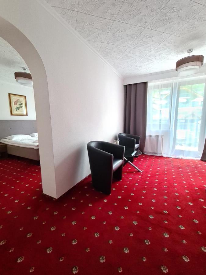 Hotel Kolorowa คาร์ปัตซ์ ภายนอก รูปภาพ