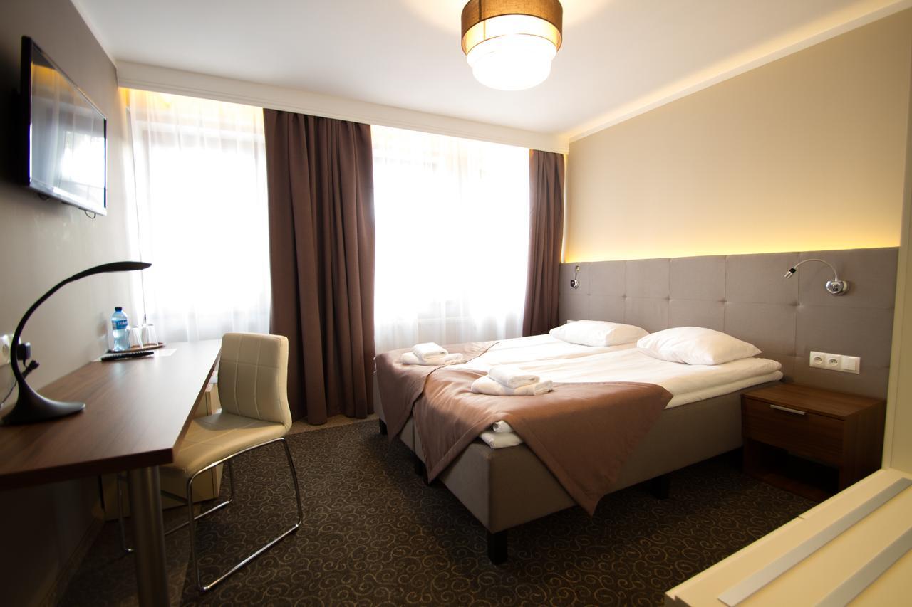 Hotel Kolorowa คาร์ปัตซ์ ภายนอก รูปภาพ